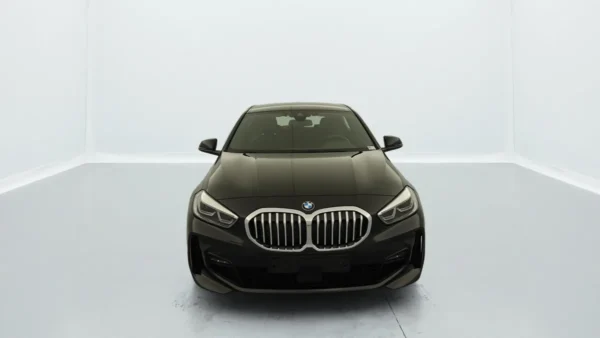 BMW SERIE 1 – Image 4